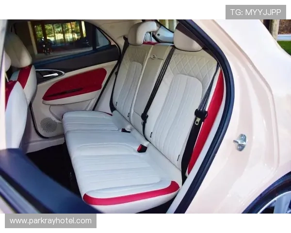 10万买“保时捷”设计？欧拉好猫试驾：灵活好开，内饰有设计感